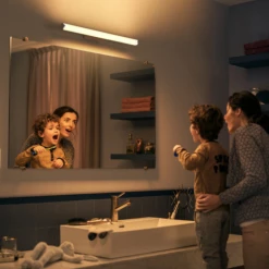 Philips Hue Adore Væglampe Til Badeværelse Stor LED -EL OG BELYSNING Butik unnamed file 1109